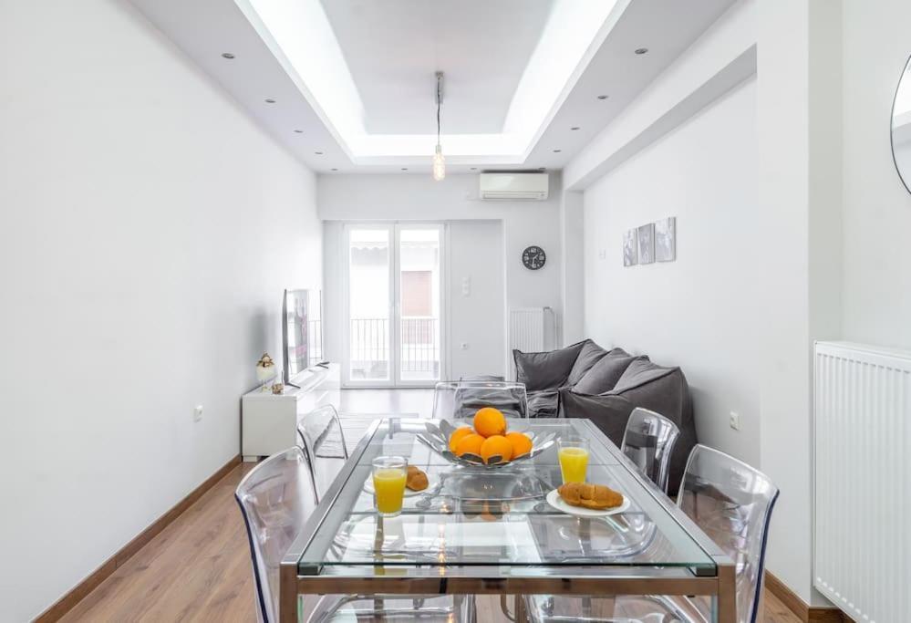 Modernised Athenian Apartment /W 2Br & 2Ba Exterior photo